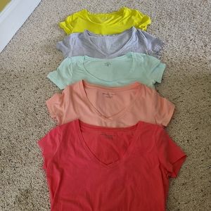 V neck t-shirts 5